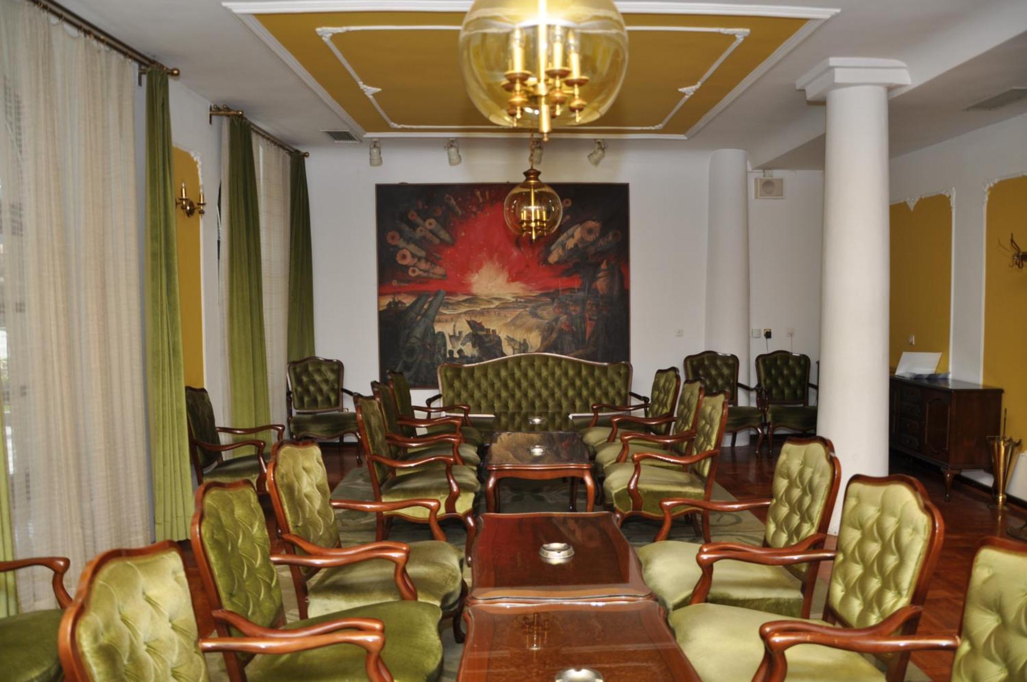 Hotel Grand Valjevo Restoran gambar