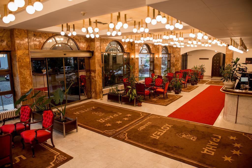 Hotel Grand Valjevo Luaran gambar