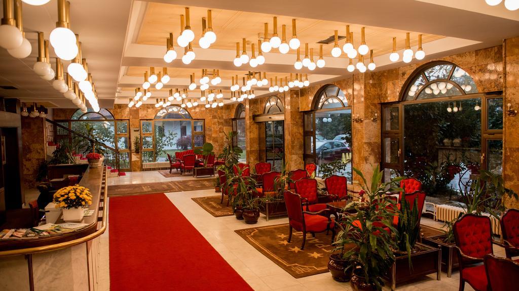 Hotel Grand Valjevo Luaran gambar