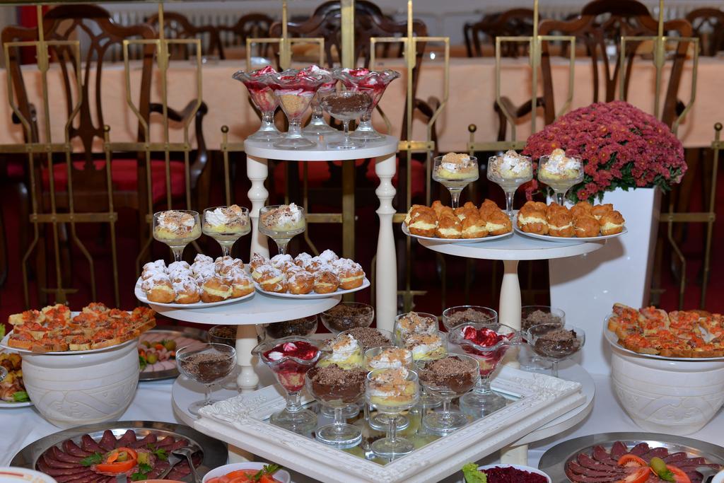 Hotel Grand Valjevo Luaran gambar